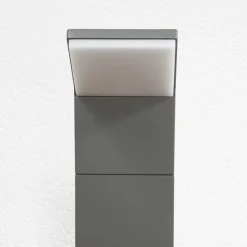 Lucande LED-gatelampe Nevio, antrasitt, metall, 100 cm Clearance