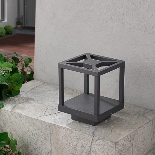 Lucande LED-sokkellampe Lealan, svart, metall, 23 cm, IP54