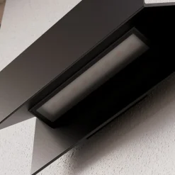 Lucande utendørs LED-vegglampe Meja, svart, metall, IP54 Clearance