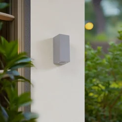 Lucande utendørs vegglampe Xava, opp/ned, grå, 2 lyskilder, GU10| Vegglamper Utendørs