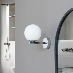 Lucande vegglampe Bidolo, kromfarget, glass, Ø 12 cm, IP44 Best