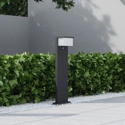 Trio Lighting Nestos LED-gangbelysning med bevegelsessensor, IP54| Led-Utendørs|Utebelysning Med Sensor