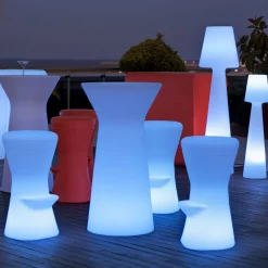 Newgarden Capri LED batteridrevet barbord, RGBW, 110 cm høyt, hvit| Møbel Og Interiør|Terrassebelysning