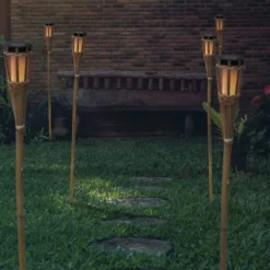 Newgarden Hiama LED solcelledrevet hagelampe laget av bambus| Dekorasjonsbelysning|Solcellelamper