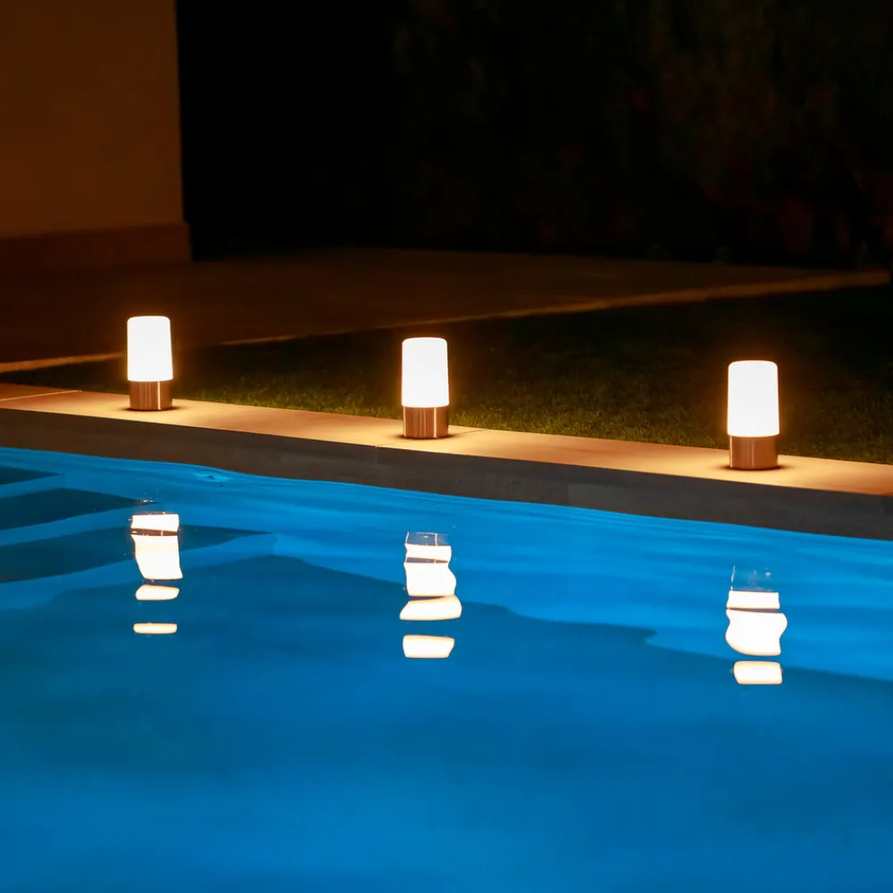 Newgarden LED-bordlampe Maia messingfarget IP54 RGBW Outlet