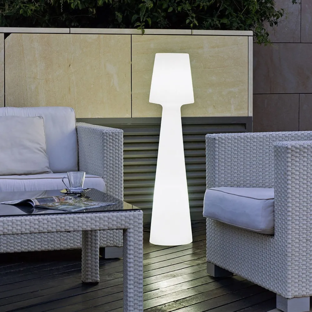 Newgarden Lola gulvlampe høyde 110 cm varmhvit| Terrassebelysning