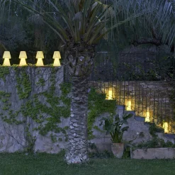 Newgarden Lola LED-bordlampe, batteri, RGBW, 45 cm Outlet