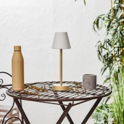 Newgarden Lola Slim LED-bordlampe batteri, messing New