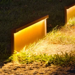 OLEV Step Line LED-sokkellampe, rustbrun Best