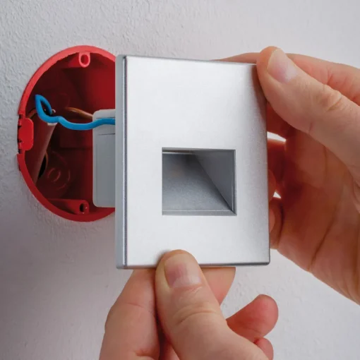 Paulmann LED-vegginnfellingslampe Edge, matt krom Outlet