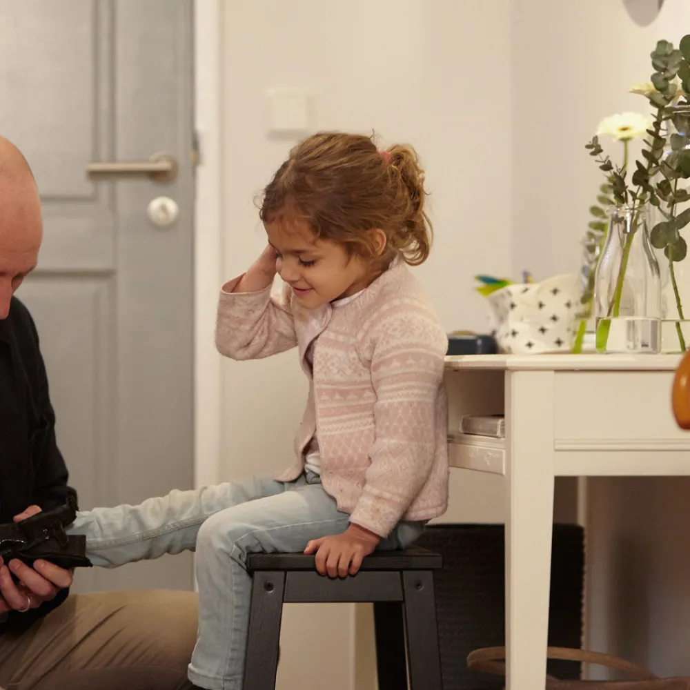 Philips Classic LED-pære E14 B35 6,5W klar 4 000K New