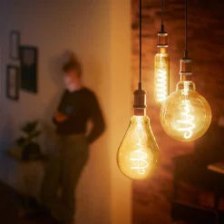 Philips E27 Giant LED-globepære 7 W gull dimbar| Dimbar Led-Pære|Dimbar Led-Pære