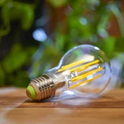 Philips E27 LED-pære A60 5,2W 1095lm 4 000 K klar| Filament Pærer|Filament Pærer