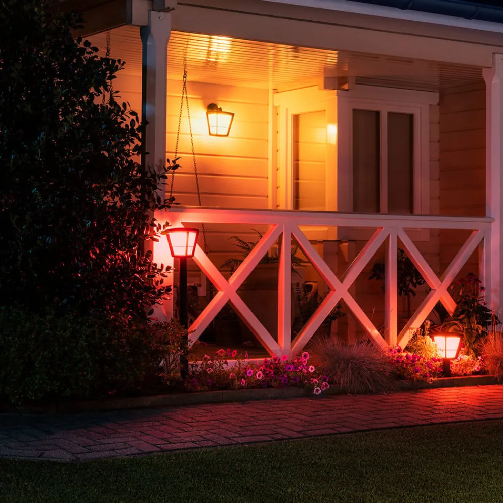 Philips Hue White+Color Econic vegglampe nede| Smarthus Utebelysning