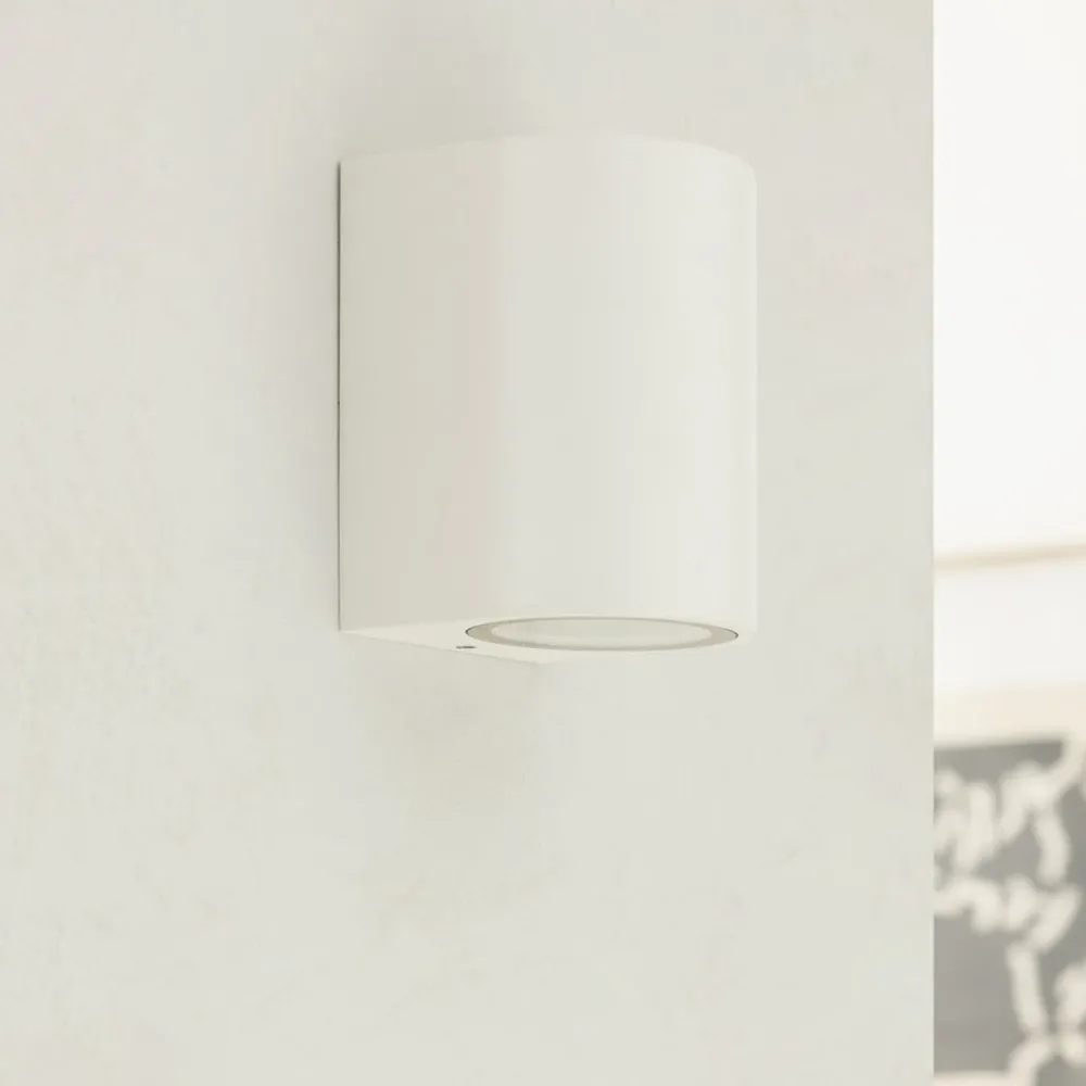 PRIOS utendørs vegglampe Tetje, hvit, rund, 10 cm| Kommersiell Utebelysning|Vegglamper Utendørs