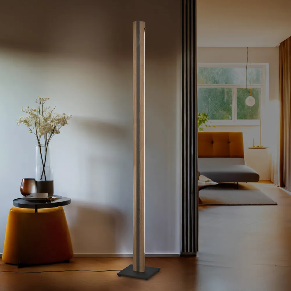 Quitani Elis LED-gulvlampe, eik/svart Discount