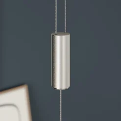 Quitani LED hengelampe Alin, lengde 138 cm, naturlig eik Discount