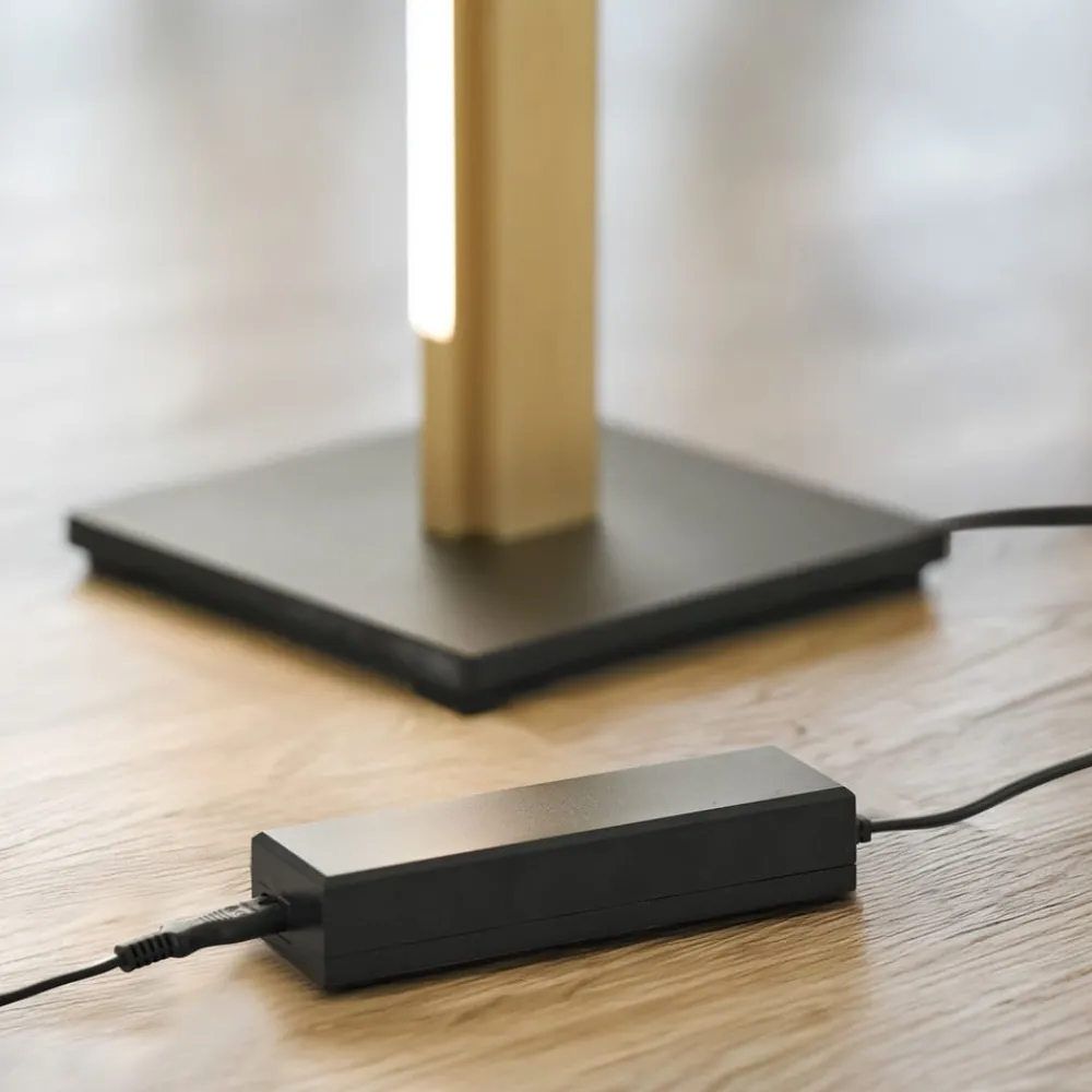 Quitani Talon LED-gulvlampe i eloksert, matt messing Discount