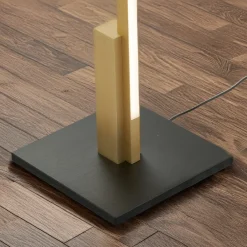 Quitani Talon LED-gulvlampe i eloksert, matt messing Discount