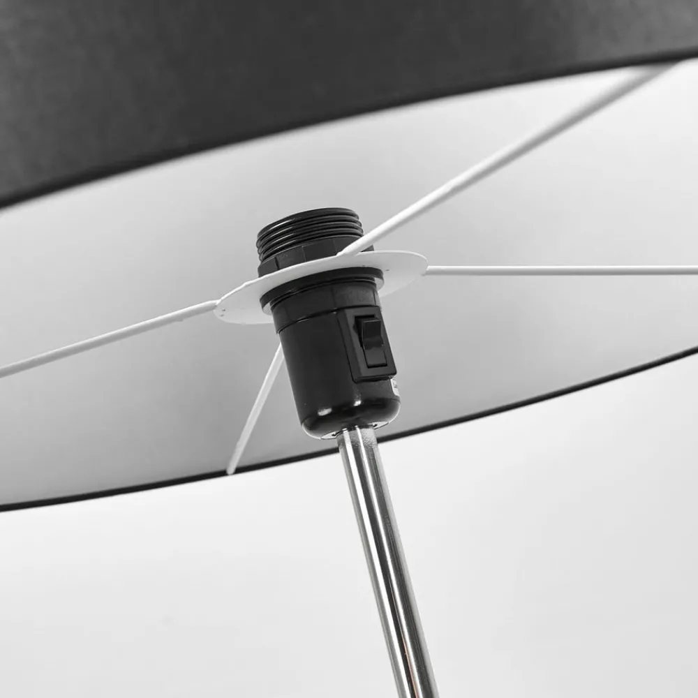 Quitani Thea gulvlampe, grått treverk, svart skjerm| Gulvlamper