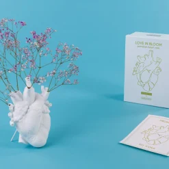 SELETTI Love in Bloom vase, hvit, hjerteformet, porselen Hot