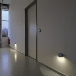 SLV Pema LED-vegglampe, grå| Vegglamper