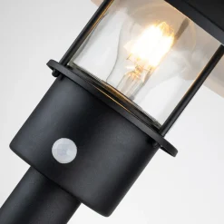 Elstead Sokkellampe Klampenborg svart med PIR-sensor