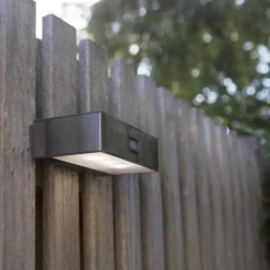 LUTEC Solcelledrevet LED-sensor-utendørs vegglampe Brick| Solcellelamper Med Sensor|Utebelysning Med Sensor