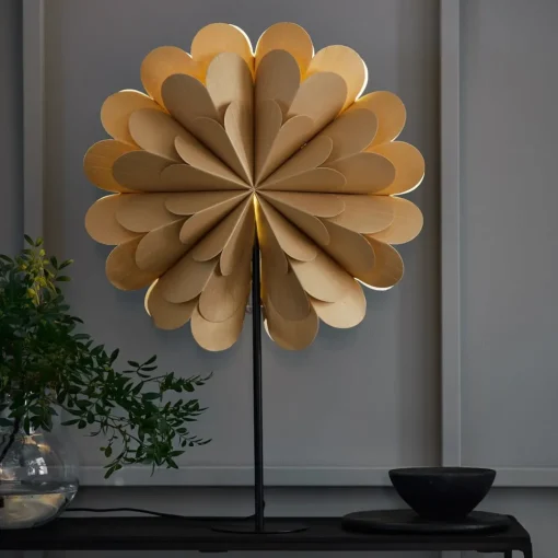 Markslöjd Stående stjerne Maravilla, gull/svart Høyde 68 cm| Julebelysning