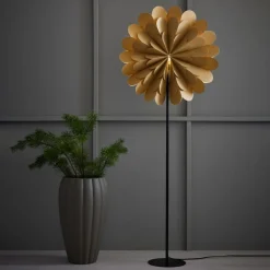 Markslöjd Stående stjerne Maravilla, gull/svart Høyde 150 cm| Julebelysning