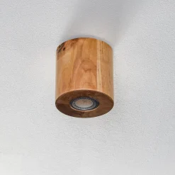 SOLLUX LIGHTING Taklampe Ara som sylinder i tre| Spotter I Tak