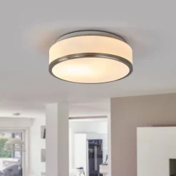 Searchlight Taklampe Flush IP44, Ø 28 cm, sølv satinert| Design- Og Hotellbelysning