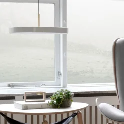 UMAGE Asteria medium hengelampe messing perlemor Discount