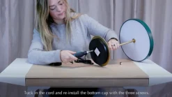 UMAGE LED-bordlampe Asteria Table, USB, skoggrønn/messing| Bordlamper