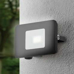 EGLO Utendørs LED-spot Faedo 3 i svart, 30 W New