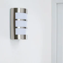 Lindby Utendørs vegglampe Kristian med striper, stål Hot