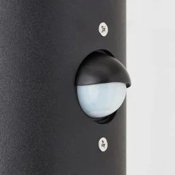 Brilliant Utendørs vegglampe Sergioro, 2 lyskilder m sensor| Vegglamper Med Sensor|Utebelysning Med Sensor