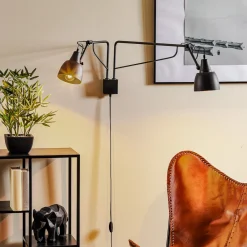 ALDEX Vegglampe 1002 med stikkontakt, 2 lyskilder, svart Discount
