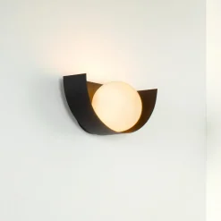 Lucide Vegglampe Benni med kuleskjerm av glass, svart Discount