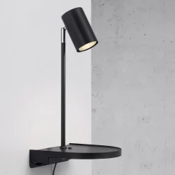 Nordlux Vegglampe Cody, med hylle og USB-port, svart| Vegglamper