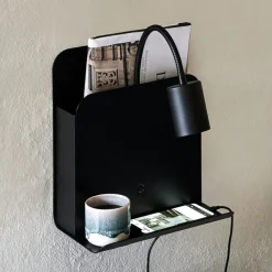 Nordlux Vegglampe Roomi med hylle og USB, svart Online