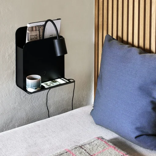 Nordlux Vegglampe Roomi med hylle og USB, svart Online