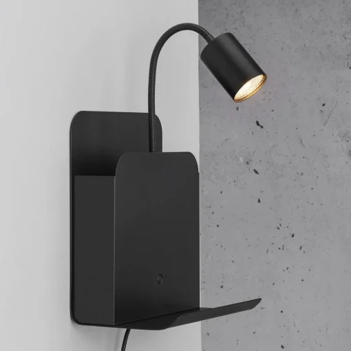Nordlux Vegglampe Roomi med hylle og USB, svart Online
