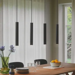 Nordlux Vico pendellampe, fire lys, lang, metall, svart| Pendellamper