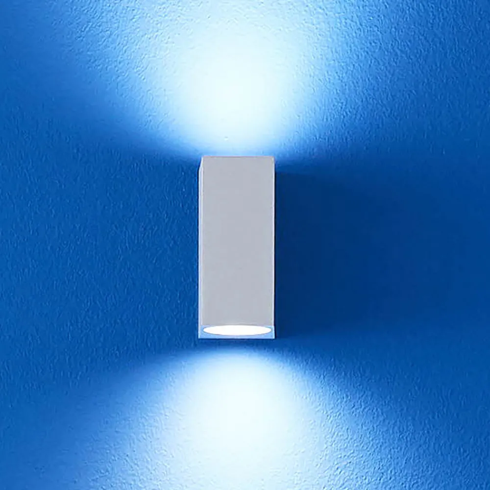 WiZ LED-vegglampe Up&Down, hvit New