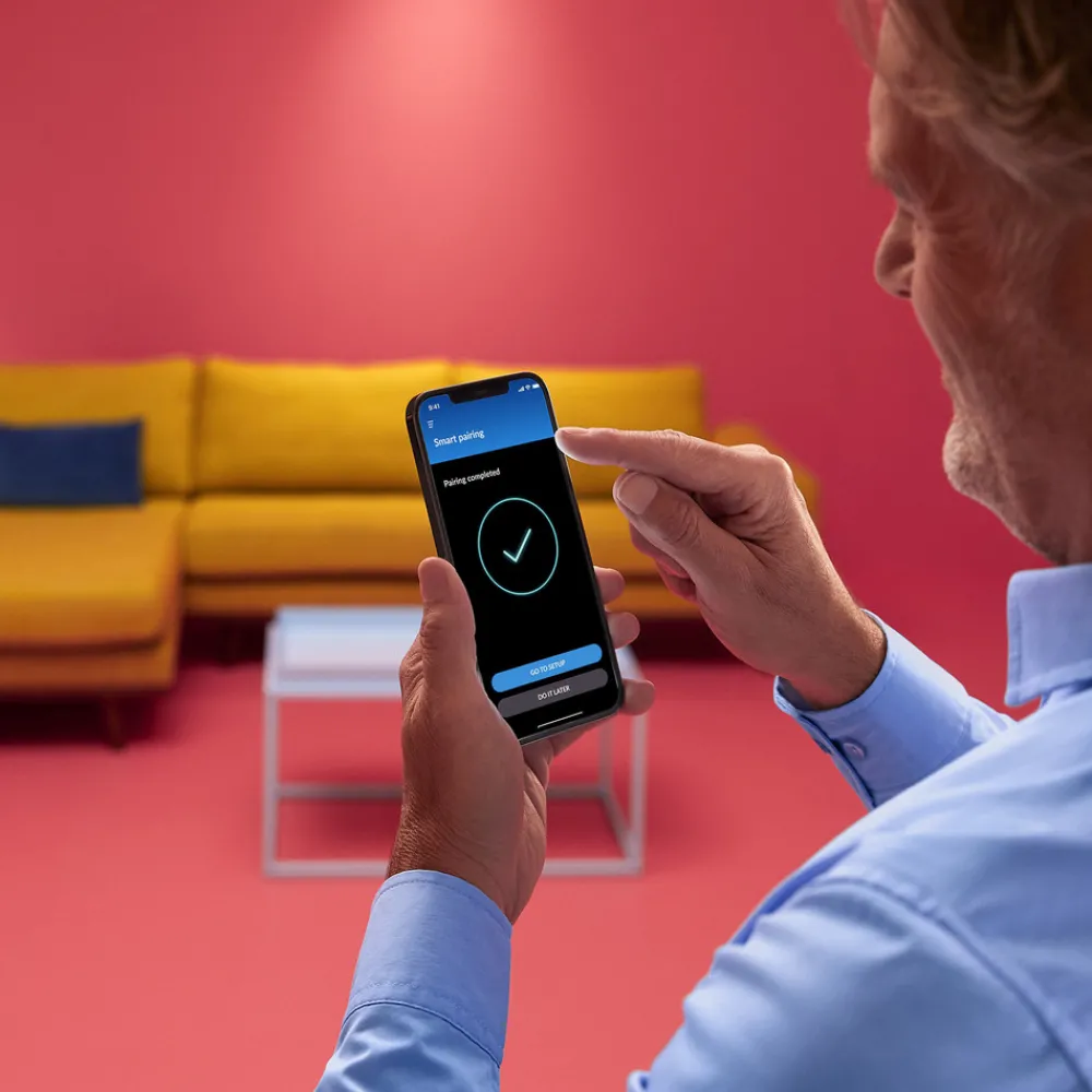 WiZ LED-vegglampe Up&Down, hvit New